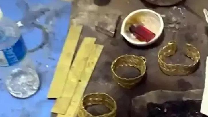 Güzellik merkezi süsü verilen iş yerinde sahte altın üretimi!