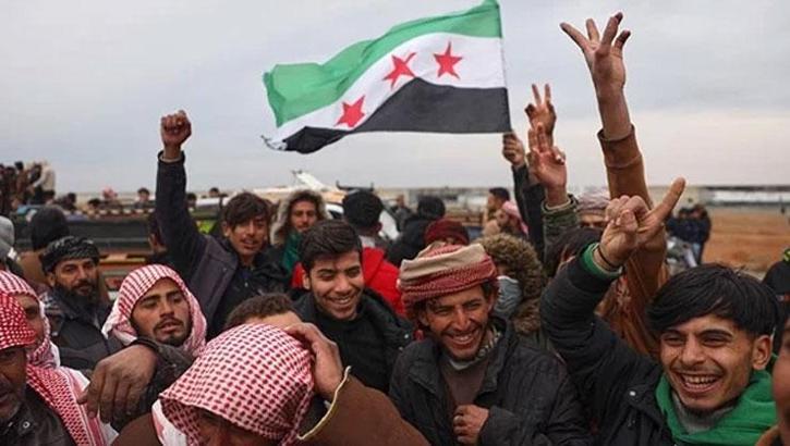 Haseke'de gerilim tırmandı: YPG, Suriye kuvvetlerini sevinç gösterileriyle karşılayan sivilleri alıkoydu