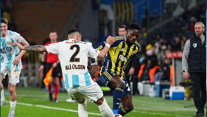 Fenerbahçe-Erzurumspor FK maçında ilk düdük çaldı