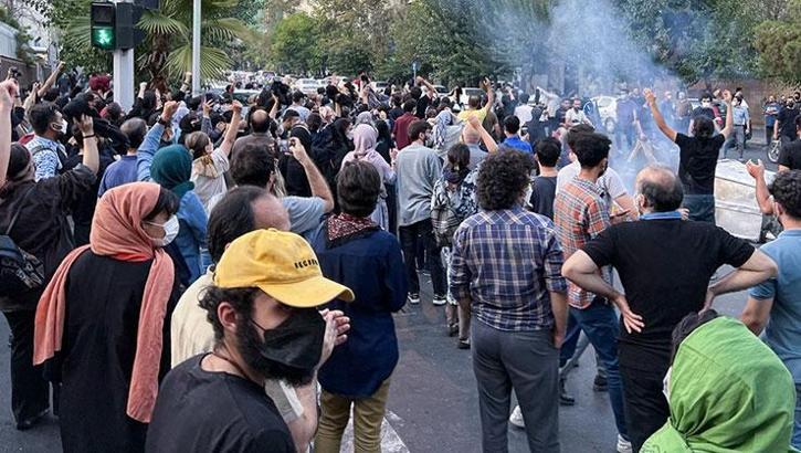 ABD’den İran’ı sarsan ‘dolar’ itirafı! Krizi başlatan Washington çıktı