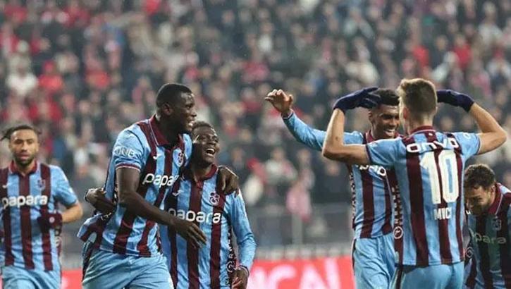 Derbinin kazananı Trabzonspor! Onuachu maça damga vurdu