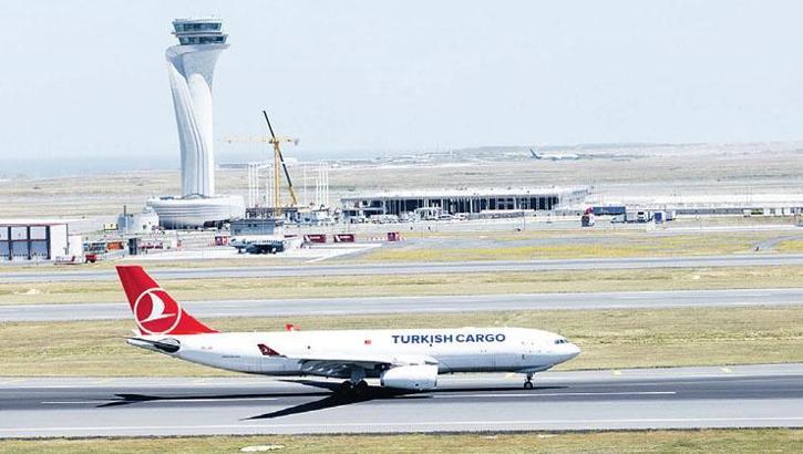 Avrupa'nın zirvesindeki yerini korudu