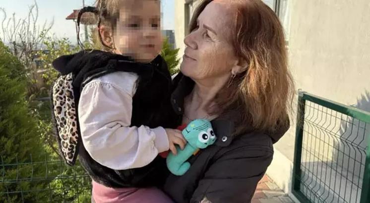 3 yaşındaki Ada'ya tasmasız ve ağızlıksız köpekler saldırdı