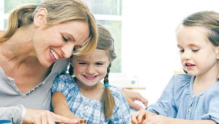 Kız çocuklarının geleceğine birikim desteği