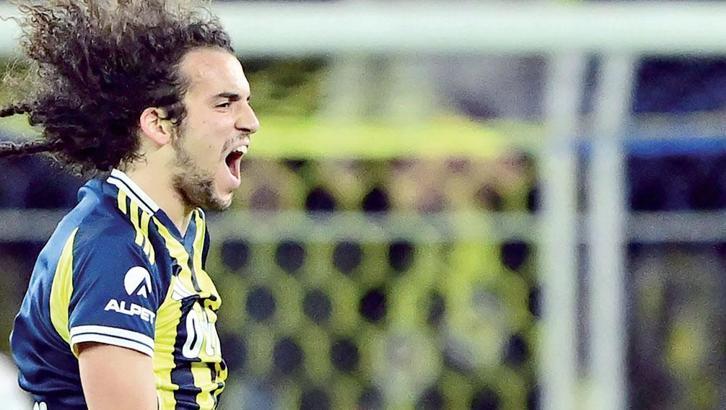Fener ipten döndü