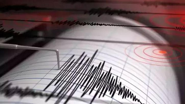 Denizli'de 5.1 büyüklüğünde deprem! Manisa'dan da hissedildi