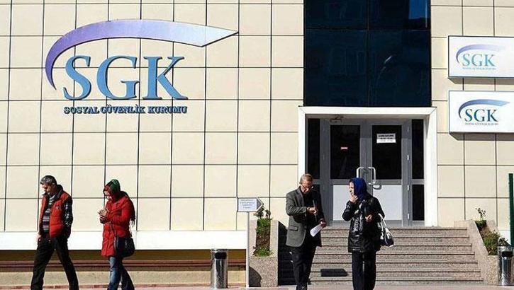 SGK'dan "650 bin kişinin emekliliği iptal edildi" iddialarına yalanlama