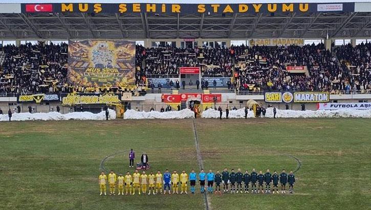 PFDK’dan ceza yağmuru! Bursaspor ve Muş Spor tribünleri kapanıyor