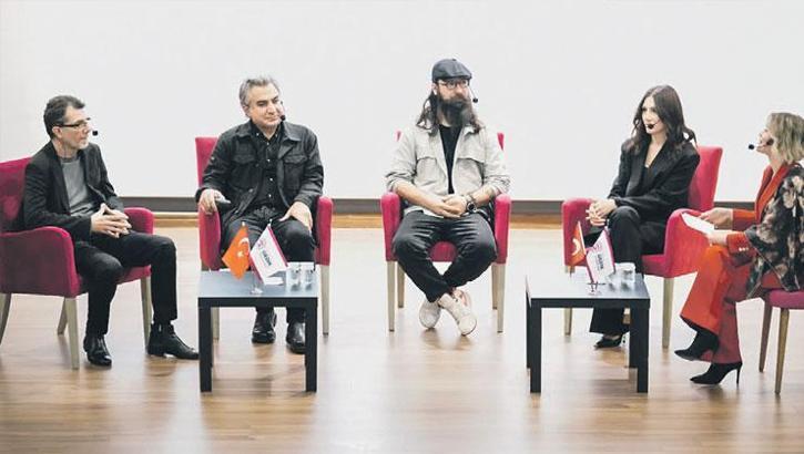 Deneyimli iletişimciler öğrencilerle buluştu