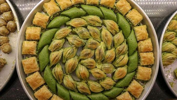 223 milyon lira istendi: TMSF, ünlü baklavacıyı satışa çıkardı