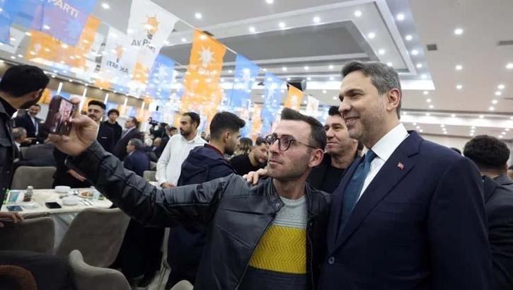 Bakan Alparslan Bayraktar Erzincan'daki "Vefa İftarı" programına katıldı