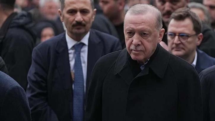 Cumhurbaşkanı Erdoğan, AK Parti Antalya teşkilatıyla telefonda bayramlaştı