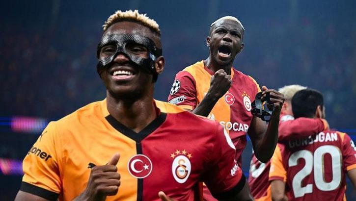 Victor Osimhen'in sahalara döneceği tarih belli oldu! Taraftara 'derbi' mesajı