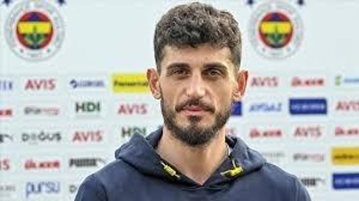 Samet Akaydın, birçok yıldızı geride bıraktı!