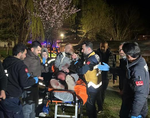 Nevşehir’de parkta bıçaklı kavga: 3 yaralı