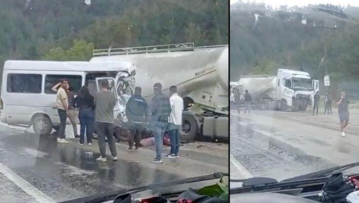 Antalya-Isparta karayolunda feci kaza! 7 kişi hayatını kaybetti