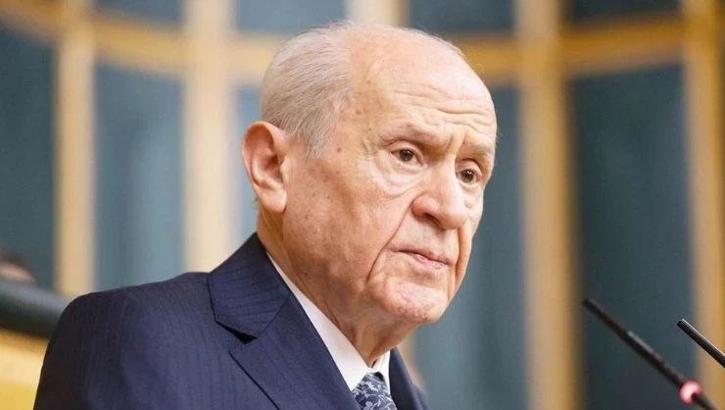MHP Genel Başkanı Bahçeli'den İbrahim Tatlıses'e 'Geçmiş olsun' telefonu