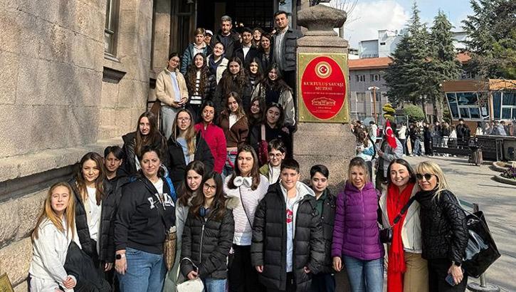 ODTÜ Geliştirme Vakfı Okulları'ndan 'göç' temalı anlamlı buluşma