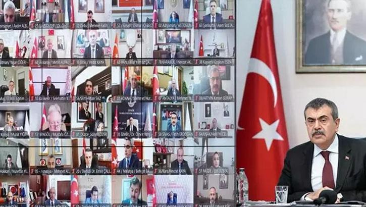 Bakan Tekin, 81 ilin milli eğitim müdürleriyle toplantı yaptı