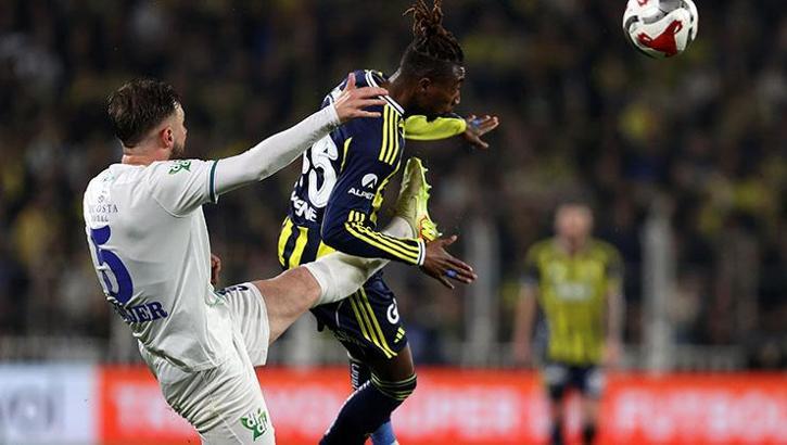 Fenerbahçe'ye evinde Rizespor şoku! Sarı lacivertliler galibiyeti 90+8'de kaçırdı