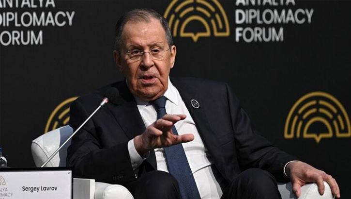 Rusya Dışişleri Bakanı Lavrov: Müzakerelerin İstanbul’da yeniden başlatılması olasılığını olumlu karşılıyoruz