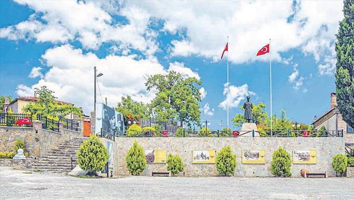 10 köyde örnek bir kalkınma modeli yarattı