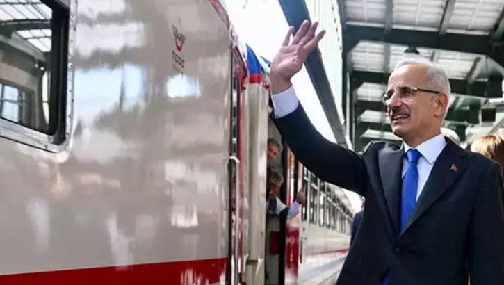 Tiyatro Treni 4 Mayıs'ta Ankara'dan yola çıkıyor