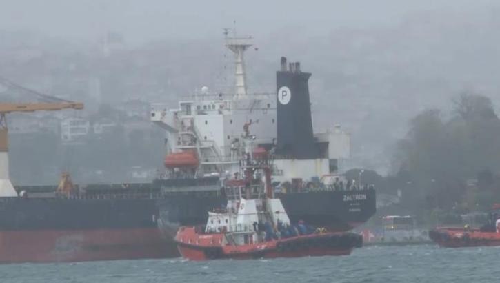 İstanbul Boğazı'nda arıza yapan gemi kurtarıldı