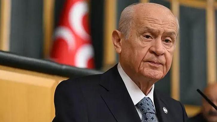 Bahçeli'den Amedspor'un Süper Lig'e yükselmesine tebrik mesajı