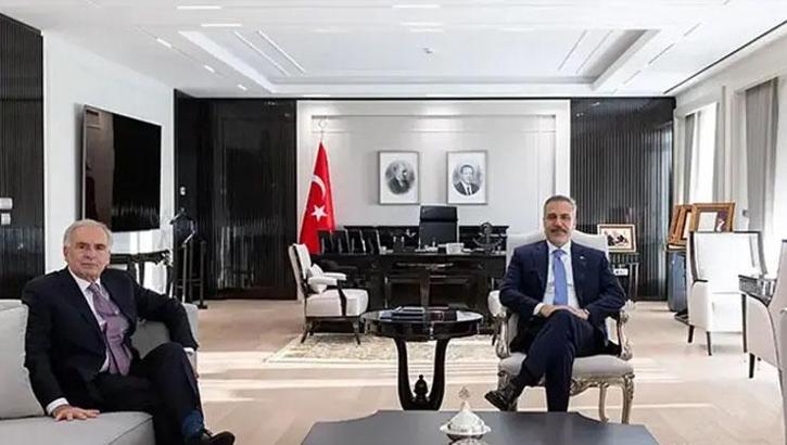 Dışişleri Bakanı Hakan Fidan, BM Genel Sekreteri'nin Özel Temsilcisi Arnault ile bir araya geldi