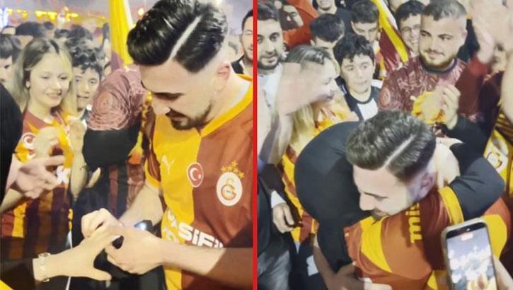 Sürpriz evlilik teklifi! Taraftarlar tezahüratlarla kutladı
