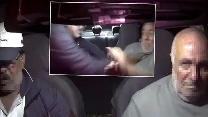 Takside dehşet anları! Boğazından bıçaklayıp, gasp etmeye çalıştı