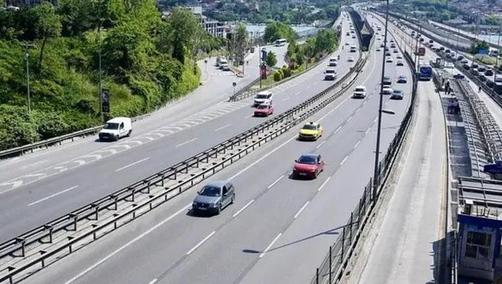 İstanbul'da bayram sakinliği! Trafik yoğunluğu yüzde 36 ölçüldü