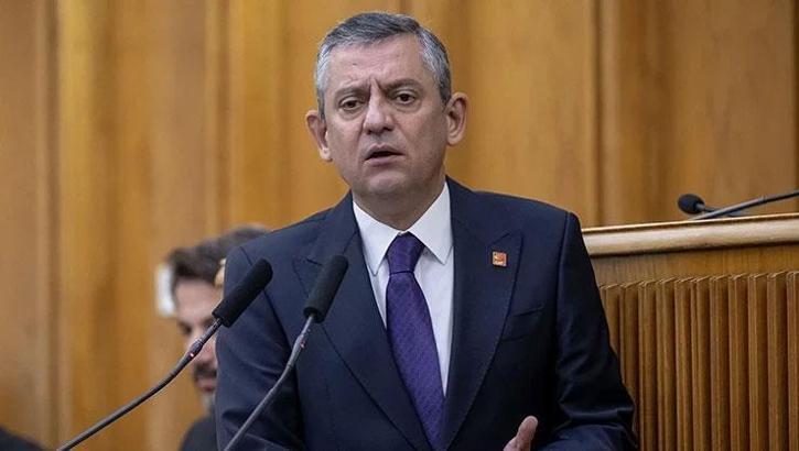Özgür Özel kürsüde! CHP grup toplantısında 'Hain Kemal' sesleri