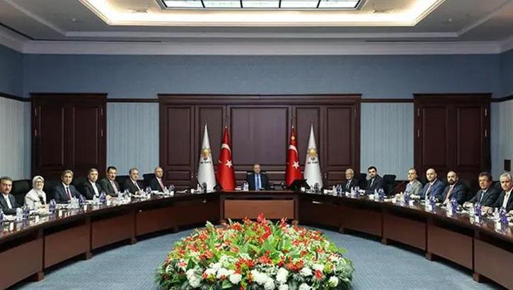 AK Parti MYK sona erdi