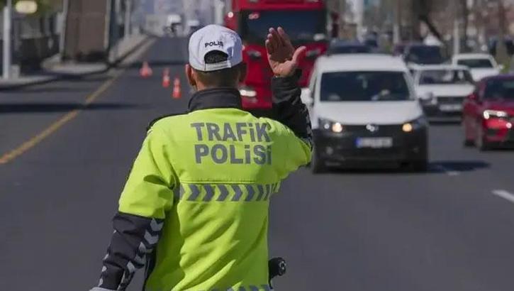 NATO Zirvesi kapsamında Ankara'da trafiğe kapatılacak ve alternatif olarak kullanılacak yollar belli oldu