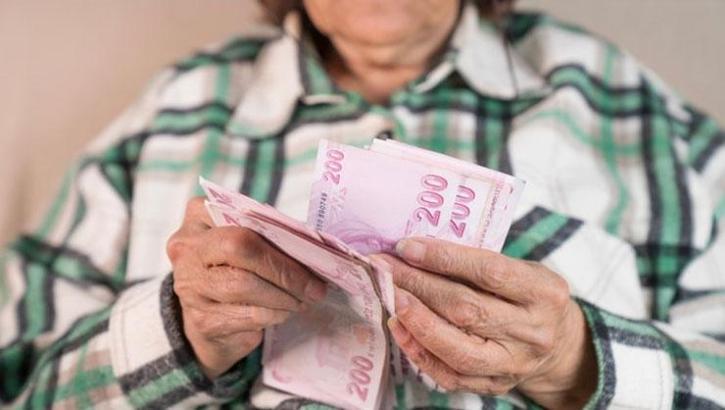AK Parti'nin en düşük emekli maaşı teklifi belli oldu