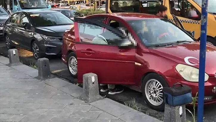Üsküdar'da korkunç olay! Park halindeki otomobilde ölü bulundu