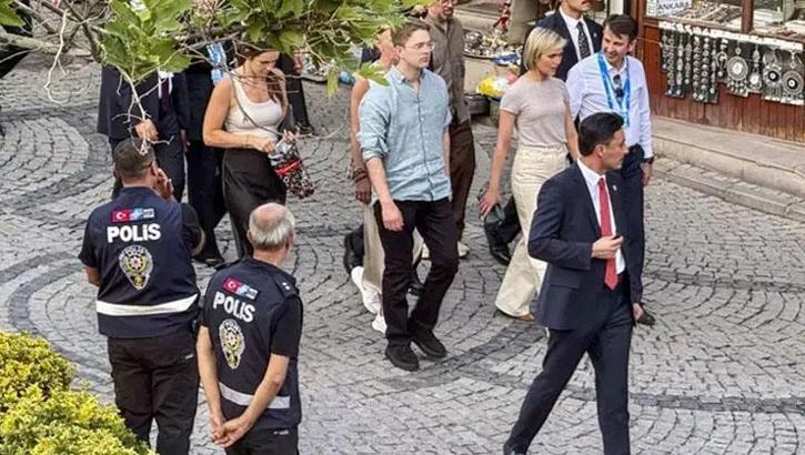 İzlanda Başbakanı Kristrun Frostadottir, Ankara Kalesi'ni gezdi, şehir manzarasını seyretti