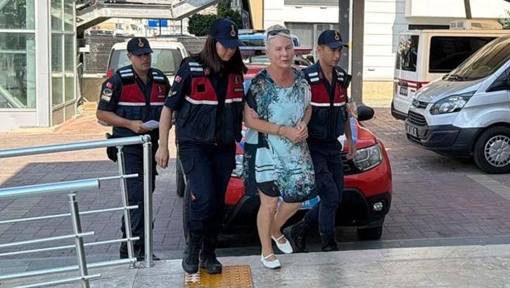 Havuza haşemalı girişe engel! Rus asıllı site yöneticisi tutuklandı