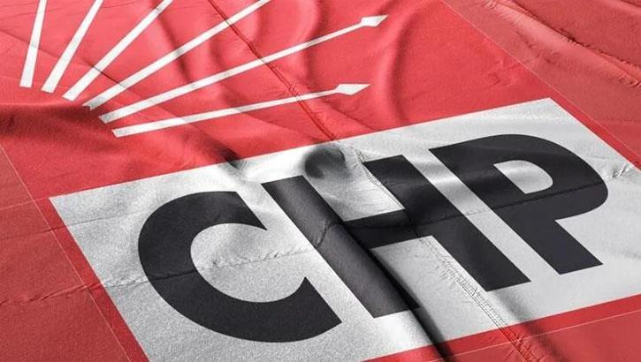 CHP'de 7 il başkanı görevden alındı