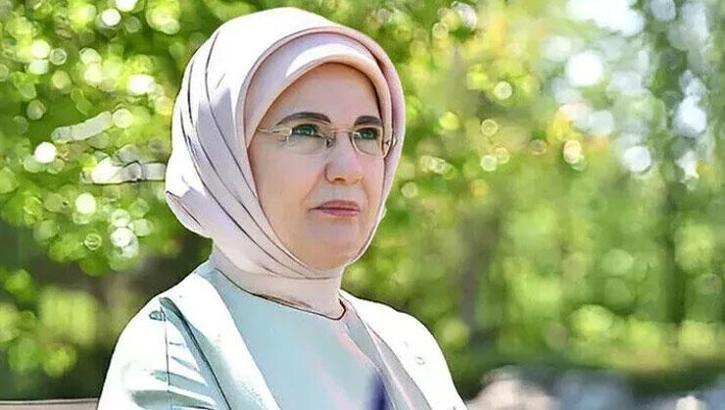 Emine Erdoğan, Srebrenitsa Soykırımı'nda hayatını kaybedenleri andı