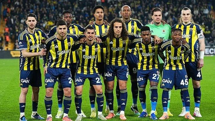 Fenerbahçe yeni isim belirledi! 1 ayrılık 1 transfer
