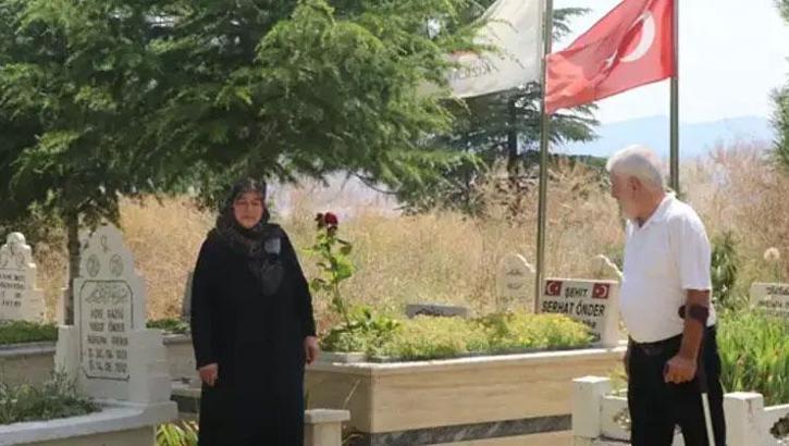 Şehit ailesinin yürek burkan hikayesi: Hayatlarını Şehidin Kabrinin Yanına Taşıdılar