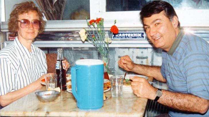 Deniz Baykal'ın eşi Olcay Baykal hayatını kaybetti
