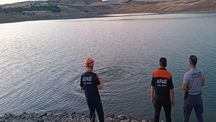 Baraj gölünde boğulan Arda’nın cansız bedenine ulaşıldı