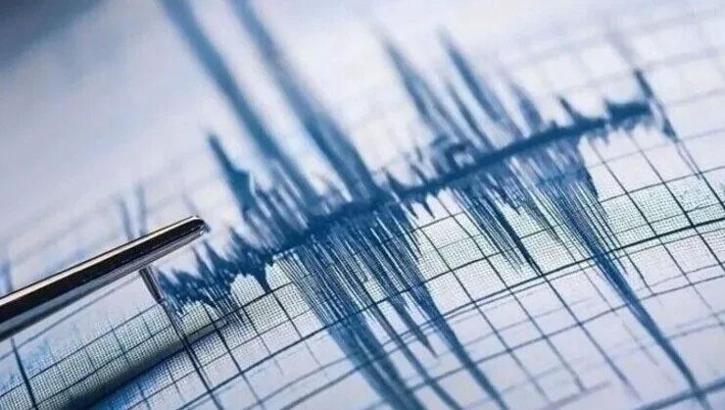 İran'da 5.2 büyüklüğünde deprem