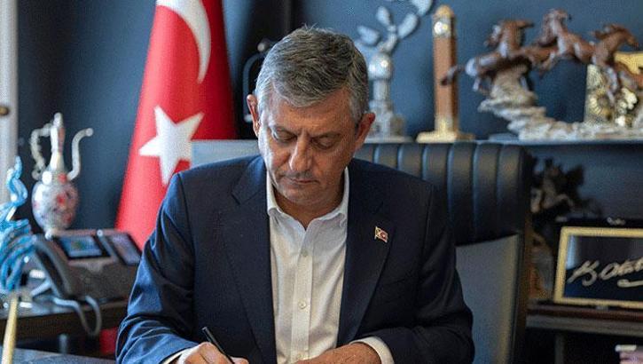 Özgür Özel'in partisinin ismi ve logosu belli oldu