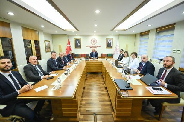 Bakanlıkta Trabzon turizminin geleceği ele alındı