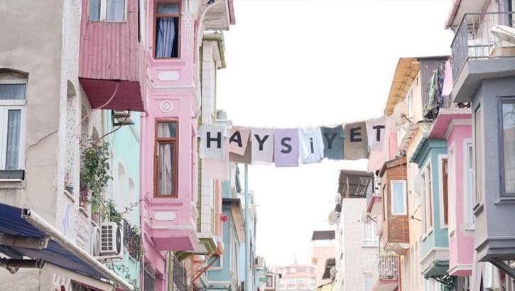 Balat’ın sokaklarında ‘Haysiyet’ yazıyor